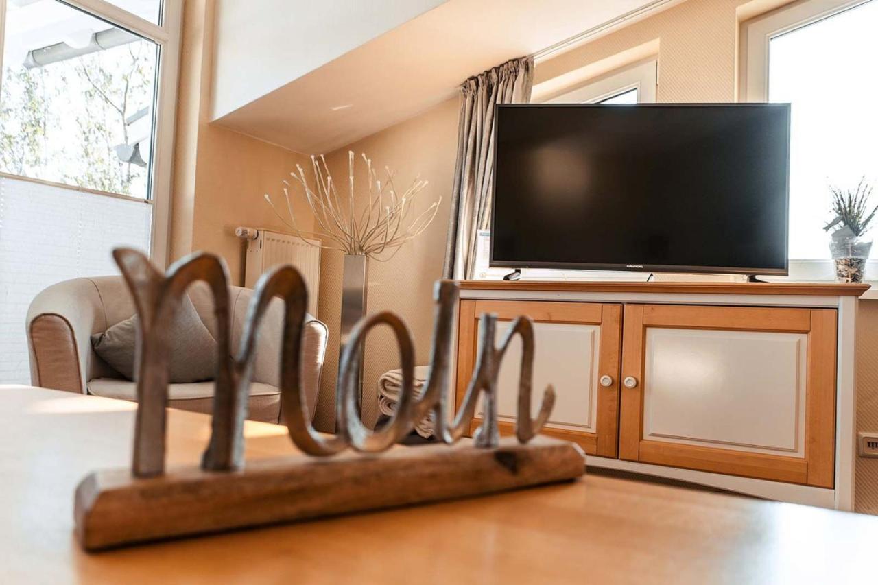 Mit Meerblick Und Balkon, Gratis Nutzung Vom Ahoi Erlebnisbad Und Sauna In Sellin - Meeresblick Fewo 29 Goehren  Dış mekan fotoğraf