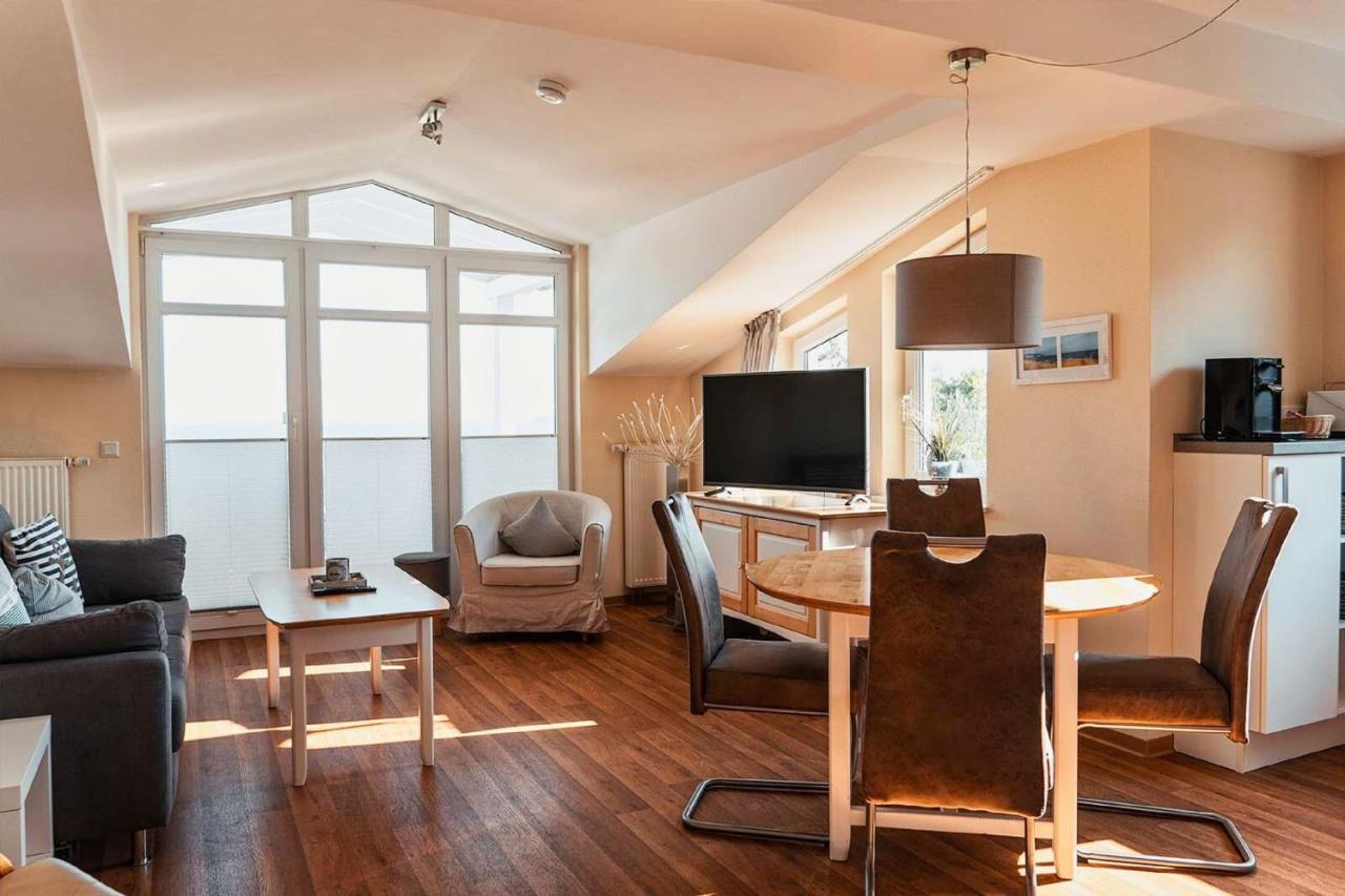 Mit Meerblick Und Balkon, Gratis Nutzung Vom Ahoi Erlebnisbad Und Sauna In Sellin - Meeresblick Fewo 29 Goehren  Dış mekan fotoğraf